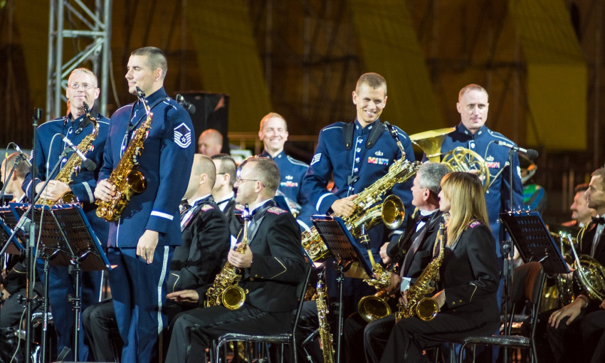 Оркестр военно-воздушных сил США в Европе выступит на николаевской сцене