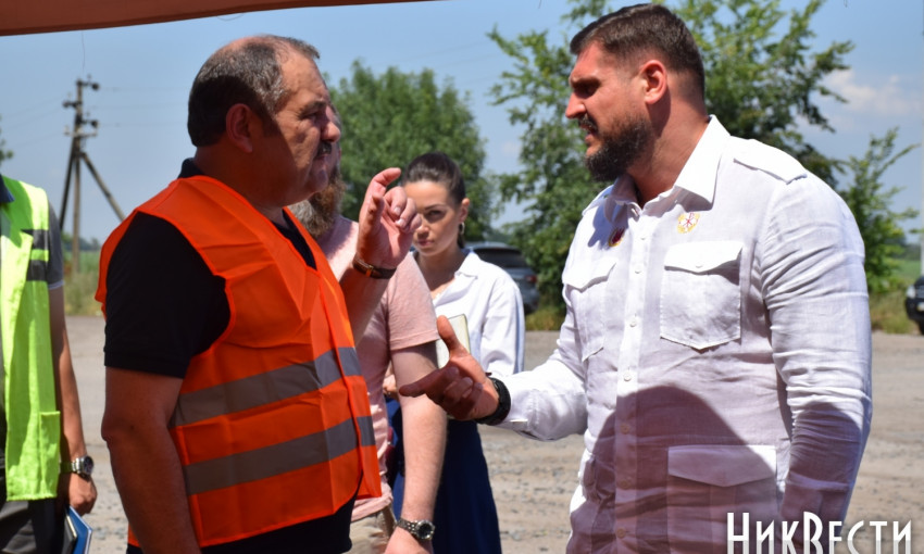 Губернатор Савченко призвал госслужащих говорить по-украински