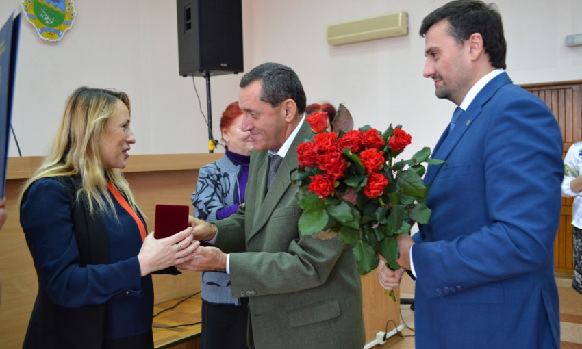 Москаленко поздравила работников Витовского районного совета с Днем местного самоуправления