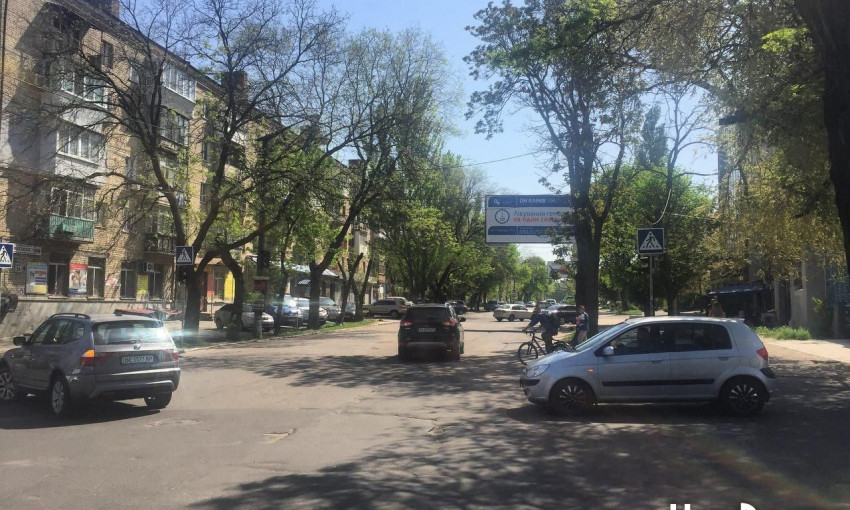 В центре Николаева на оживленном перекрестке не работают светофоры