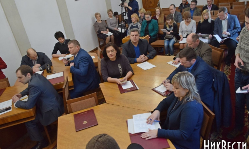 На зарплаты николаевским учителям выделят 40 миллионов гривен