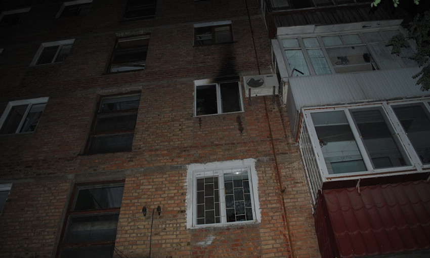 В Николаеве ночью едва не сгорели две квартиры