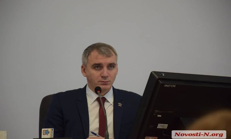 Депутат потребовала предоставить документы, на основании которых Сенкевич уволил директоров ЖЭКов