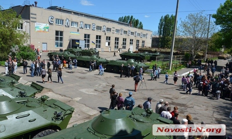 Работники Николаевского бронетанкового завода три месяца остаются без заработной платы
