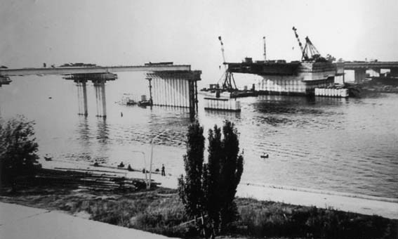 Исторические хроники Николаева. 6 января в 1981 году открыли движение по Ингульский мосту