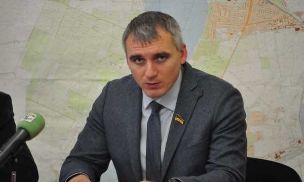 Экс-мэр Николаева обжаловал в суде решение горсовета о своем отстранении от должности