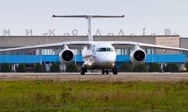 Николаевский аэропорт открыл рейс на Киев, херсонский закрыл
