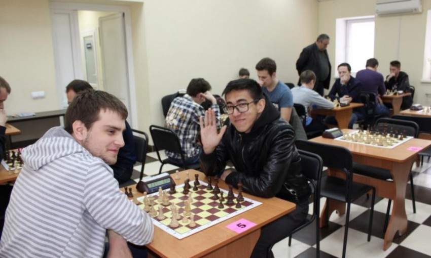 Николаевским шахматистам присвоили новые международные звания