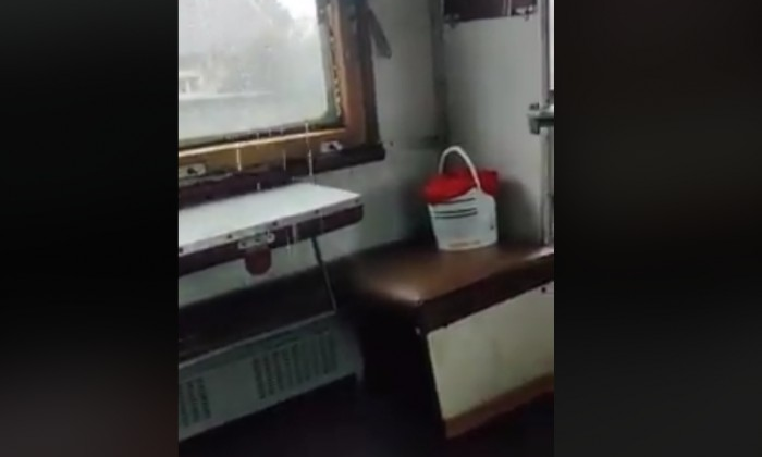 Руководство депо станции Николаев уволено из-за потопа в вагоне