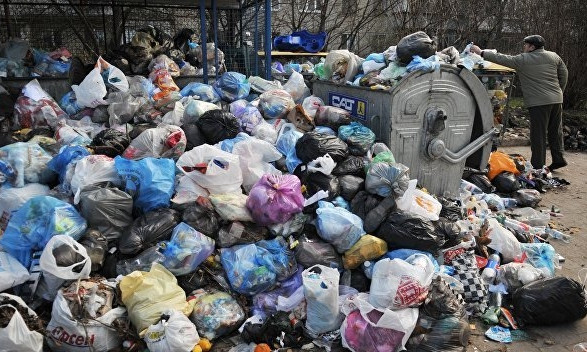 Руководитель «Николаевкоммунтранс» пообещал, что город не утонет в мусоре на Новый год