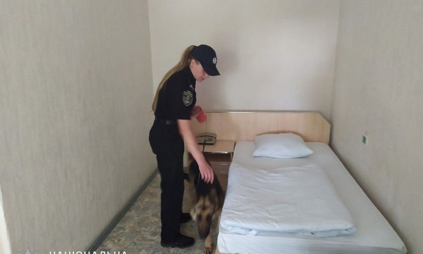 Правоохранители проверяют сообщение о заминировании отеля в Центральном районе Николаева