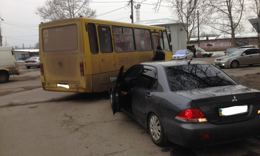 Автобус со студентами аграрного университета попал в аварию