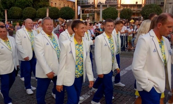 Украинские олимпийцы улетели в Рио