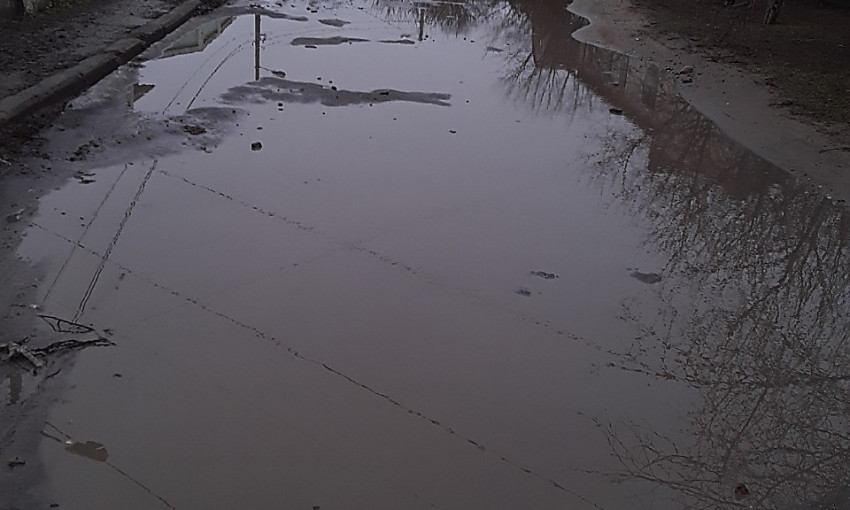 В Терновке после дождей улица превратилась в непролазное болото – местные жители просят принять меры