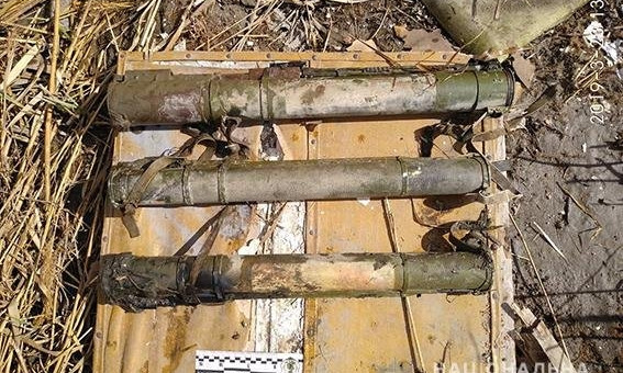 В Николаеве на берегу реки обнаружили противотанковые гранатометы