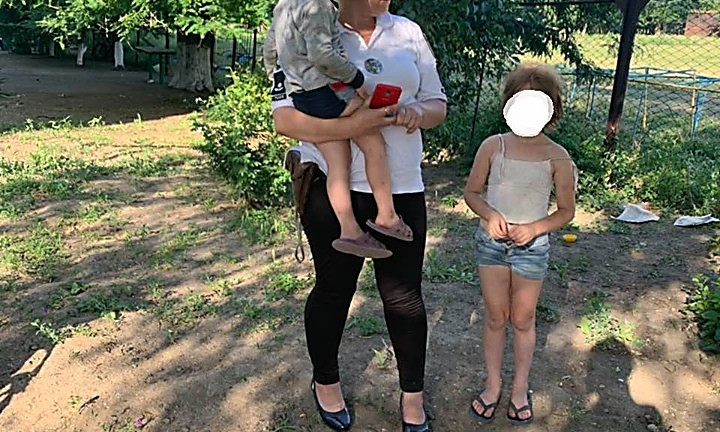 В Снигиревке женщина ушла гулять к подруге и оставила двух маленьких детей на четыре дня одних в доме
