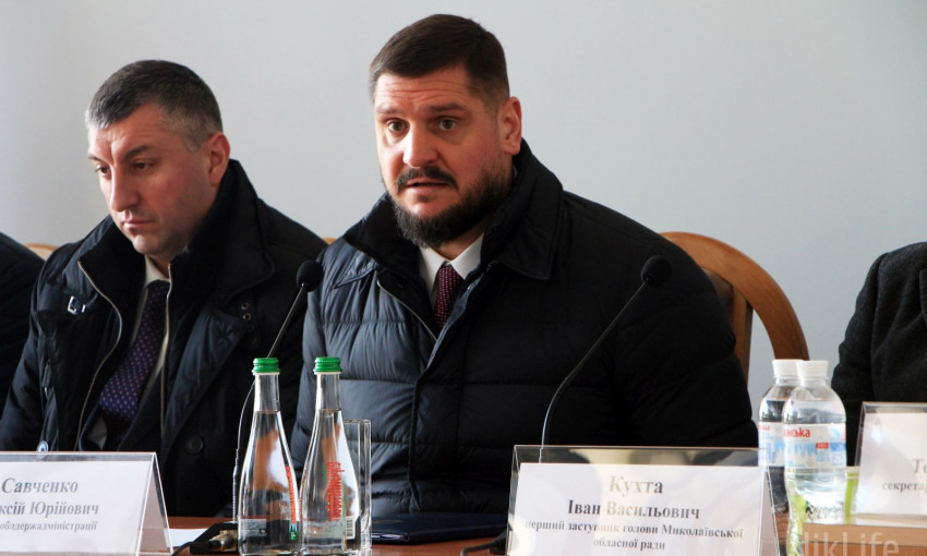 Алексей Савченко рассказал, что деньги на аэропорт собирали с «припрятанных» средств в бюджетах районов