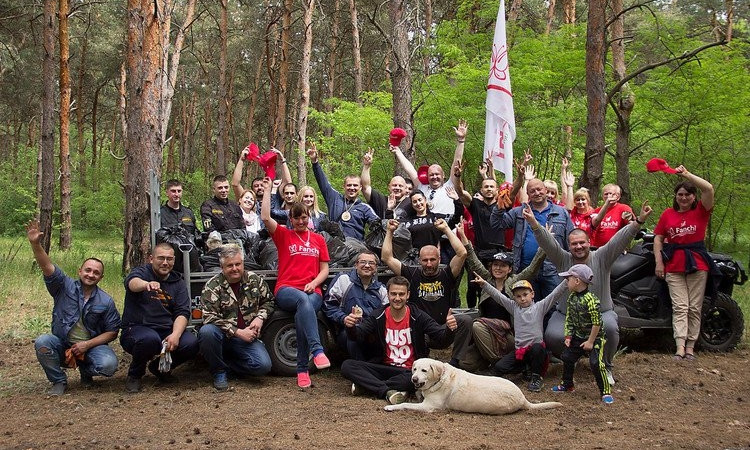 На Николаевщине бизнесмены и общественность провели субботник в лесу