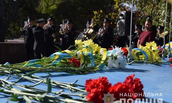 В Николаеве почтили память погибших защитников Украины