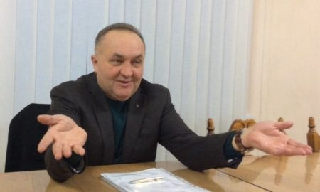 Бездомный миллионер: в Первомайске главный «оппоблоковец» Мосякин нуждается в служебном жилье