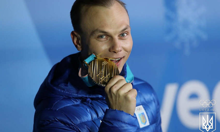 Николаевскому фристайлисту Абраменко вручили золотую медаль