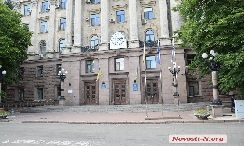 Здание Николаевского горсовета «трещит по швам»: нужен срочный ремонт за 600 тыс.грн.