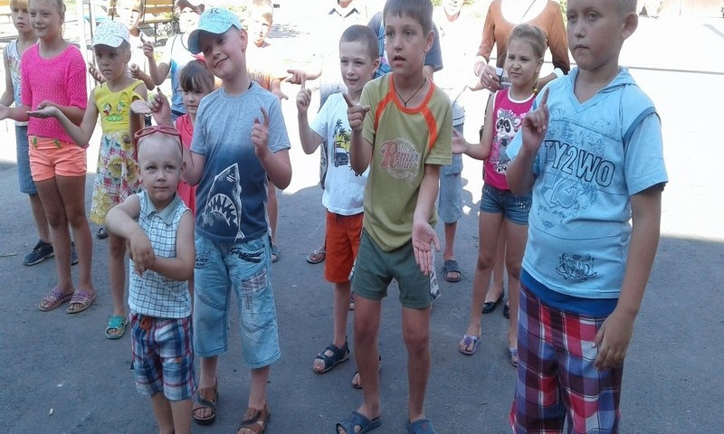 Николаевцы вышли на праздник двора в Заводском районе