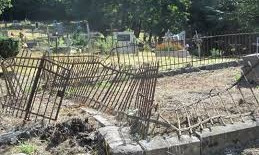На Николаевщине трое мужчин мародерствовали на кладбищах - их посадили на 5 лет