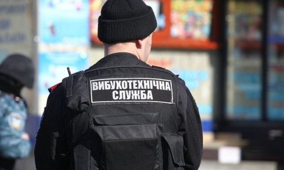 Взрыв: на жизнь Николаевского депутата покушался его 16-летний родственник