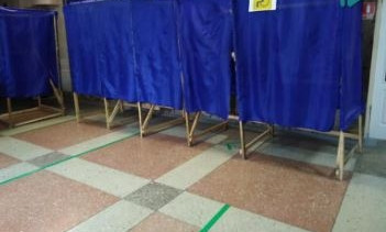 Полиция получила 11 сообщений о нарушениях на выборах в Николаеве