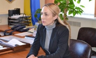 Помощника подозреваемого во взяточничестве отстранила от работы глава Николаевского облсовета 
