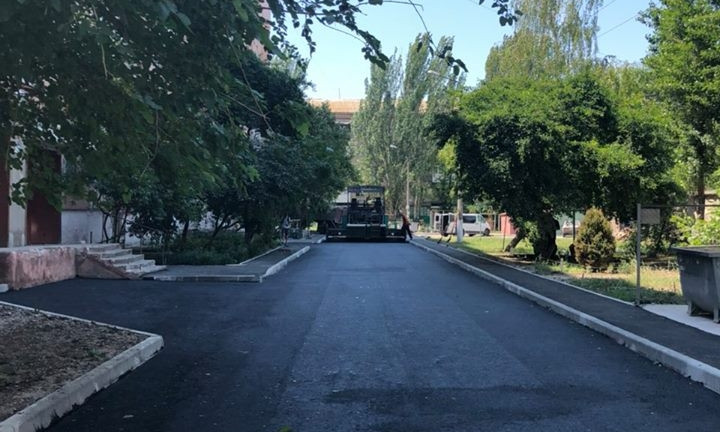 На улице Чкалова приступили к капитальному ремонту внутриквартальных проездов