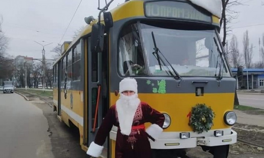 В Николаеве праздничный трамвай будет курсировать до Старого Нового года