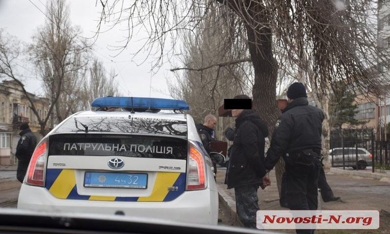 В Николаеве средь бела дня ограбили 8-летнего ребёнка
