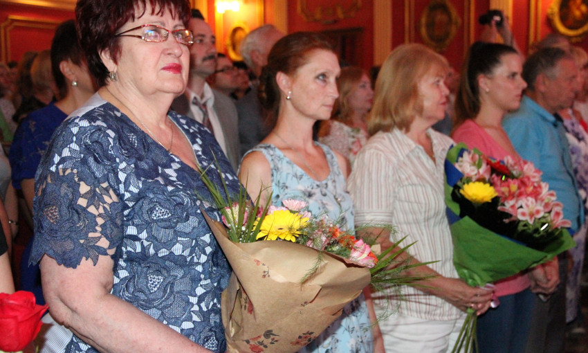 Николаевские медики приняли поздравления с профессиональным праздником
