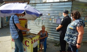 В Николаеве на проспекте Героев Украины гоняли торговцев