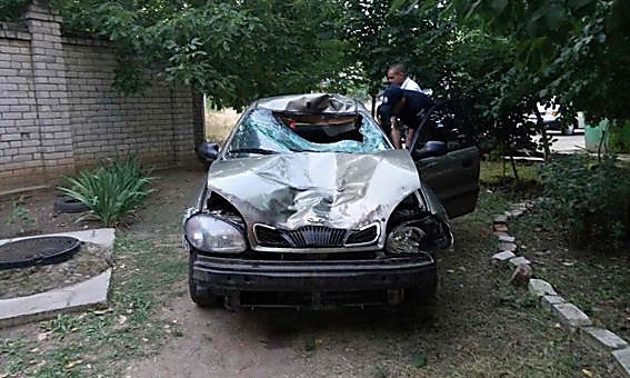 Опубликовано видео, как в Николаеве пьяная компания гоняла на автомобиле и сбила насмерть пешехода