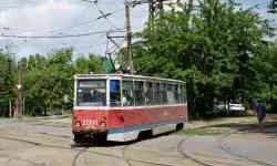 В Николаеве водитель трамвая на полпути высадил пассажиров и поехал в депо