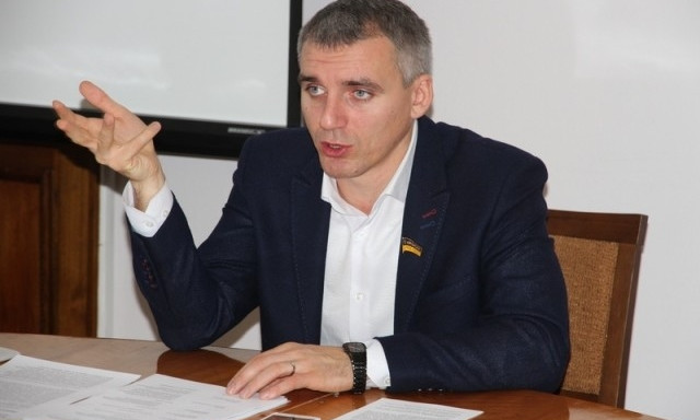 Сенкевич рассказал, как в Николаеве ремонтируют дороги