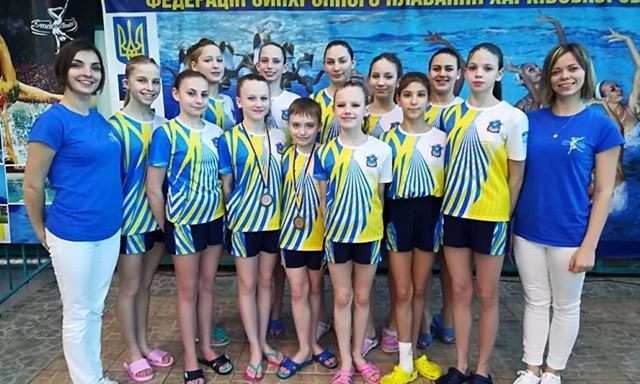 Юные николаевцы завоевали медали и звания МС на Чемпионате Украины по синхронному плаванию