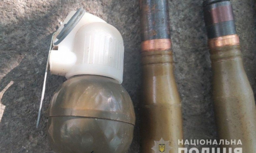В Первомайском районе у мужчины нашли современные артснаряды и ручную гранату