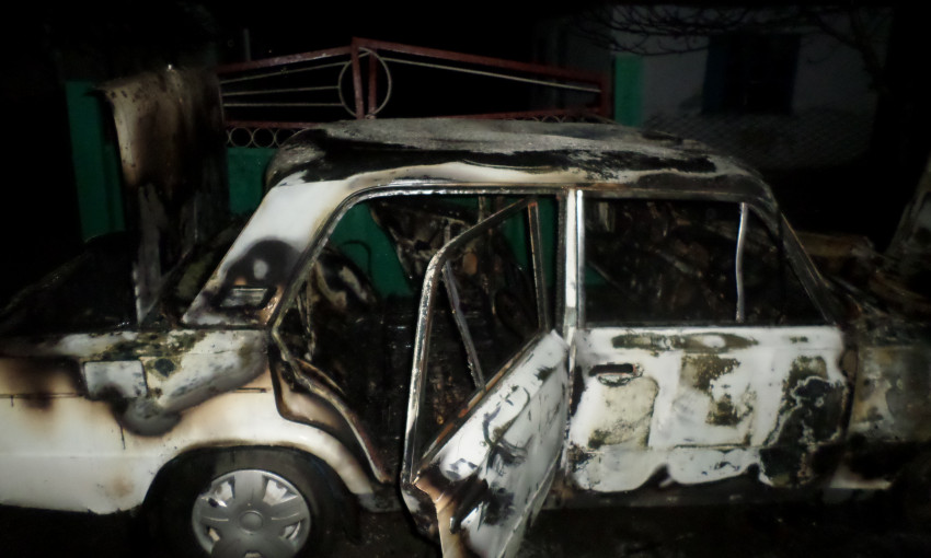 В Снигиревском районе сгорел автомобиль «ВАЗ-2106»