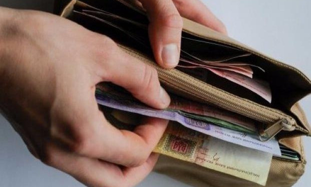 Согласно статистике заработные платы николаевцев с каждым месяцем уменьшаются