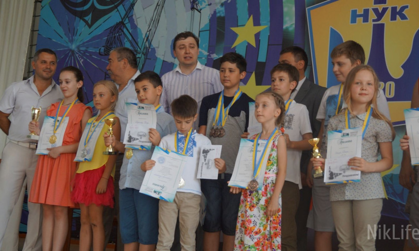 Николаевские мини-гроссмейстеры отстояли честь родного города на всеукраинском CHESS FEST