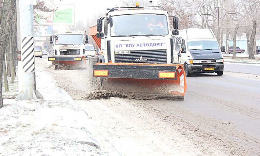 В «ЭЛУ Автодорог» показали, какие улицы первыми будут очищать от снега