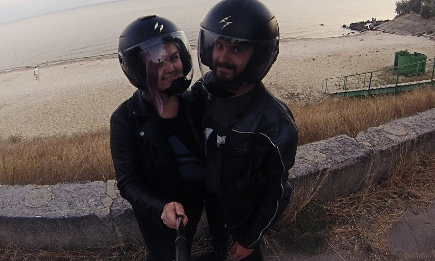 Николаевцы просят помочь в поисках украденных мотоциклетных шлемов