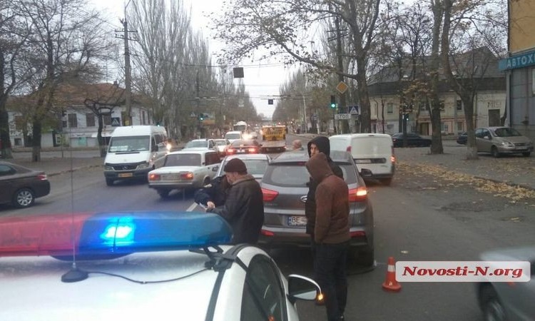 В Николаеве на Пушкинской улице произошло ДТП