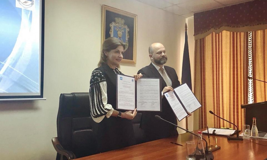 В Николаеве с официальным визитом находится Марина Порошенко и уже подписала Меморандум о развитии инклюзивного образования