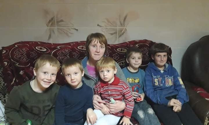 В кризисном центре на Николаевщине уже более полугода живет мама с 5 детьми, - простят о помощи
