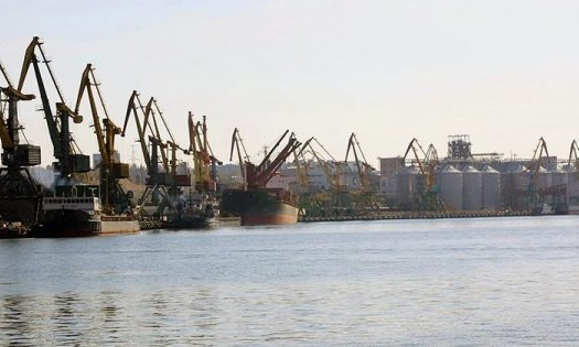 АМПУ объявила тендер на дноуглубление подходного канала к порту Николаев
